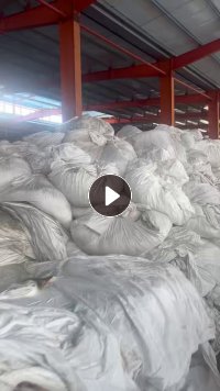 长期出售白色涤纶废布，涤纶磨毛布，含水20%，月供30吨，货在山东潍坊