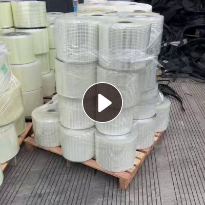 出售PET卷膜，厚度几丝，每个月两挂