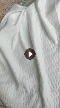 长期出售床垫厂的空心丝边角料，空心丝大块布，布是涤纶、涤氨都有，都分拣好 现货8吨
