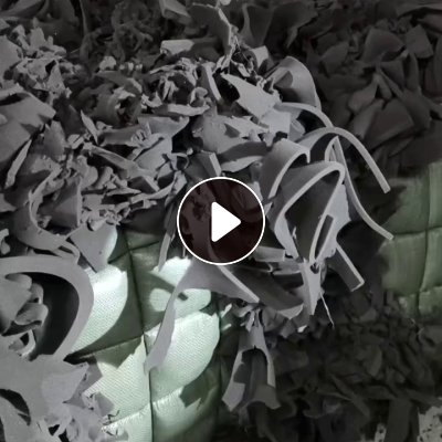 长期出售内衣海绵，黑色，现货20吨，货在广东汕头
