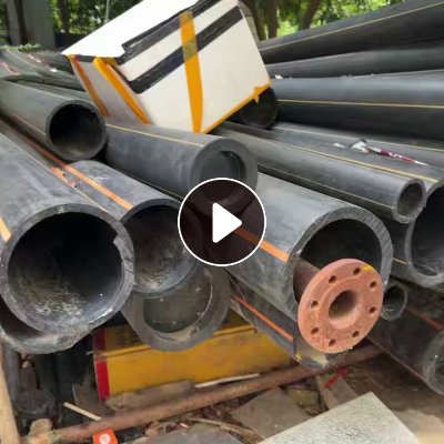 出售pe蓝线管道废料，长9米，现货一车