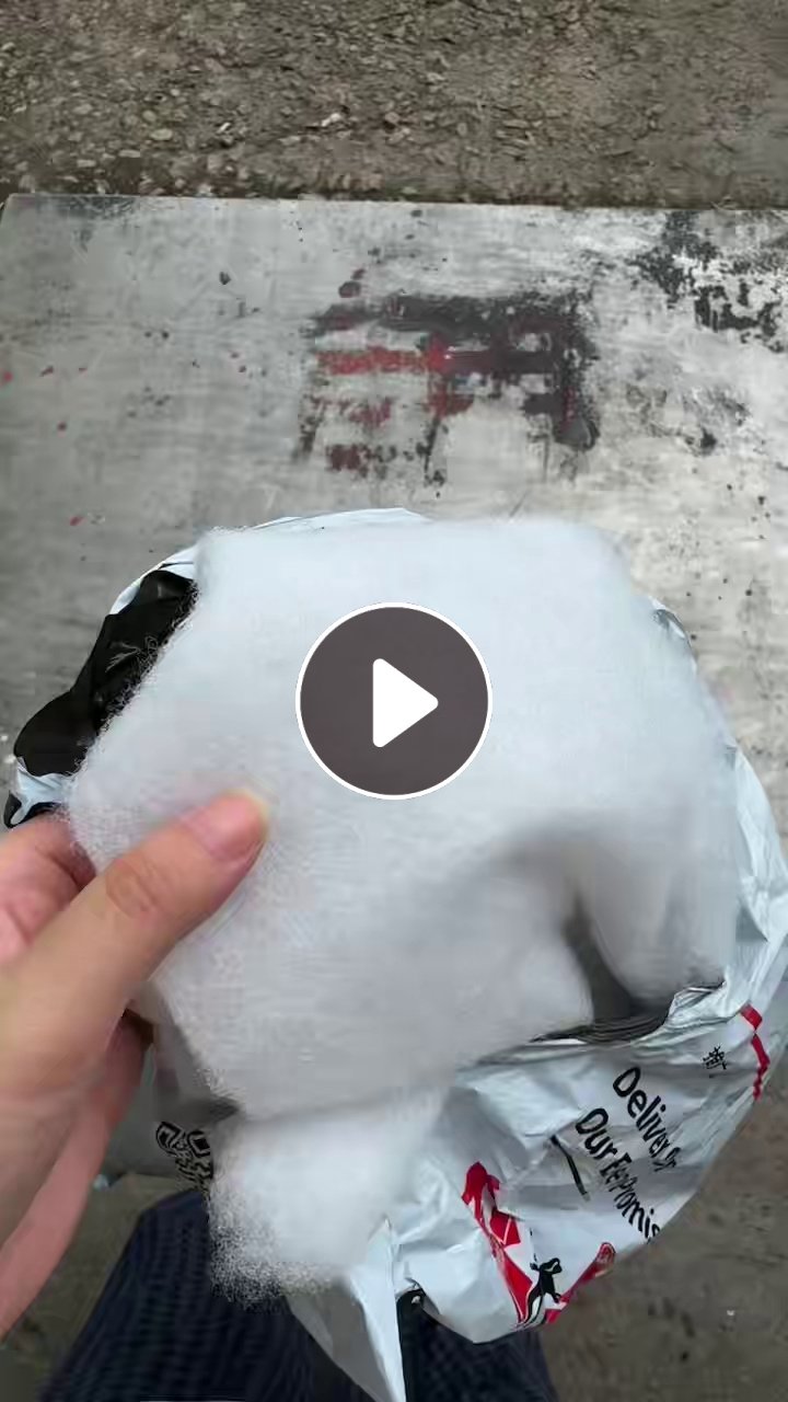 长期回收涤纶针刺无纺布，针刺无纺布边角料，丝棉下脚料，掺在开花做针刺棉用，厂在浙江温州
