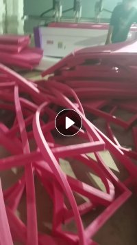 出售EPE珍珠棉废料，白色红色分开，月供10吨