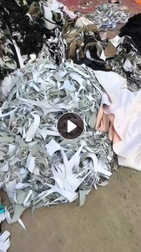 长期出售箱包厂下来的涤锦废布，涤锦边角料，锦纶含量60-70，现货20吨，在河北保定