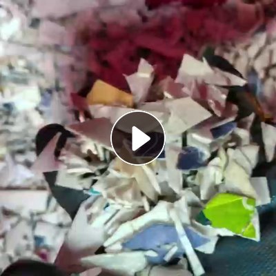 求购带字涂料桶破碎料，不含黑色的，造粒用