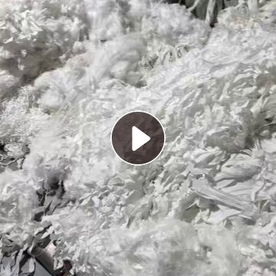 长期出售鞋厂拉链厂织带厂下来的涤纶废布，涤纶造粒布，有分白色跟杂色，月供几十吨