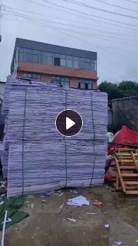 出售大白PVC发泡板废料，现货10吨左右，也有彩色广告板