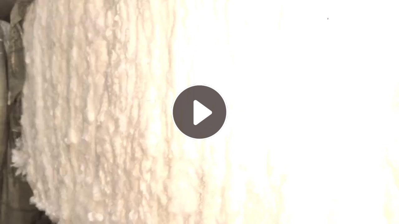 长期出售丝棉开花棉，旧丝棉开出来的，可以做针刺棉用，现货70多吨，货在陕西西安