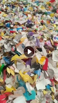 出售全漂PE花乙破碎料，过20米长水池，过风选，脱水脱标可上机，现货100吨
