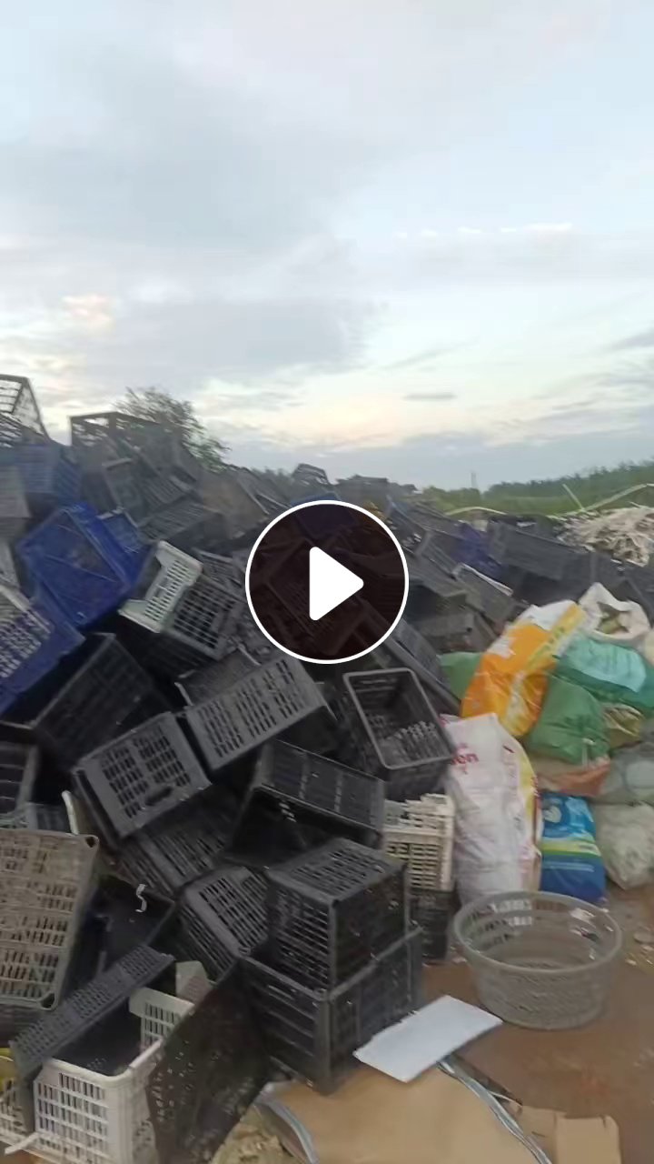出售水果筐废料，现货七八吨