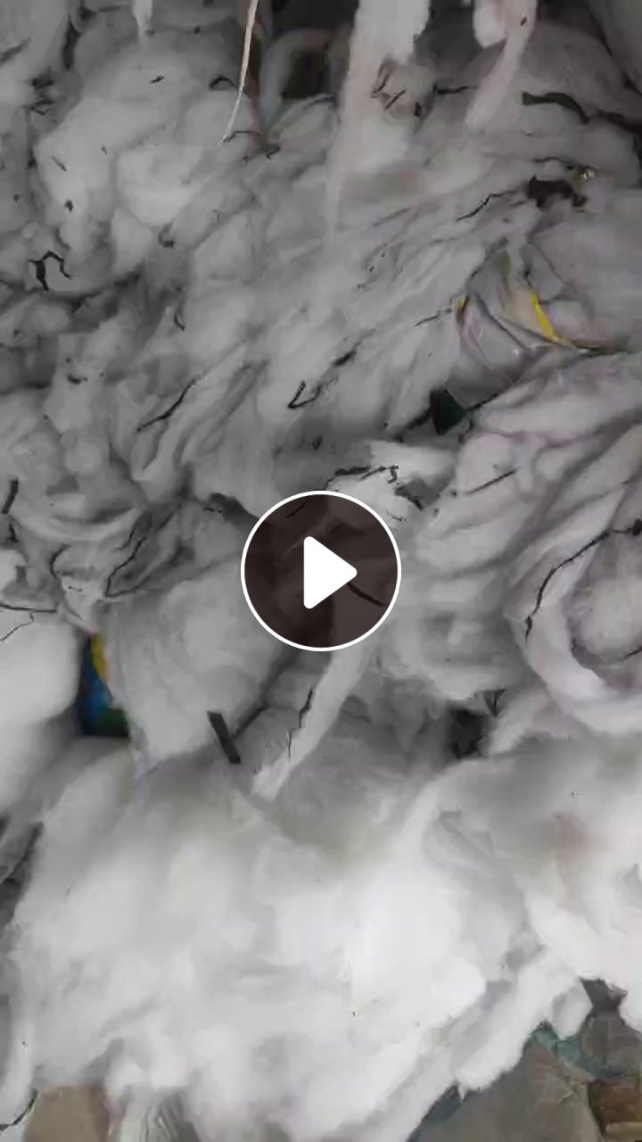 长期出售服装厂下来的线头棉下脚料，喷胶棉下脚料，货在河北唐山