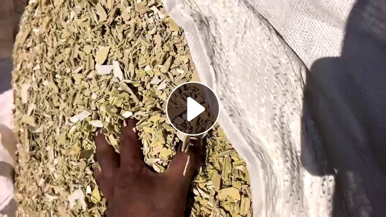 长期出售PVC纯墙板破碎料，PVC大小管破碎料，小管占比80%