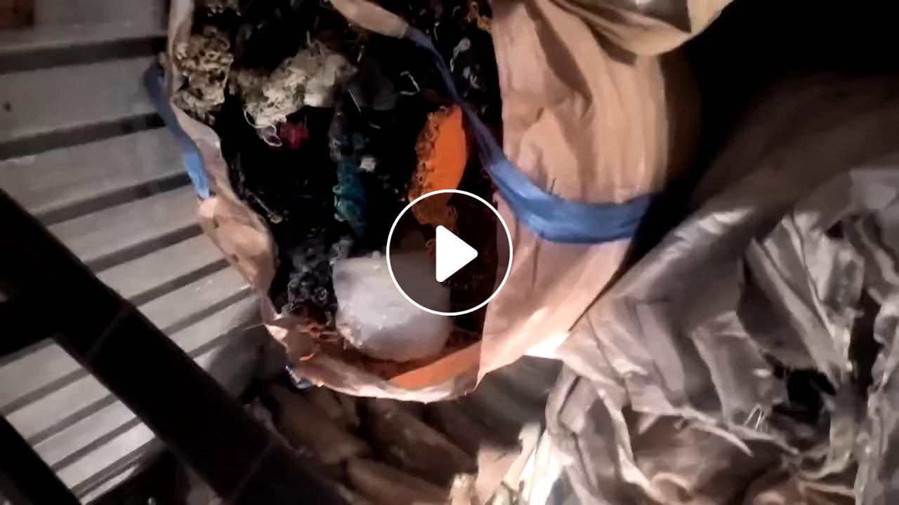 出售机头料，各种材质混装统货出，有PP，OE，ABS等，月供上百吨