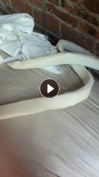 长期出售床垫厂下来的空心丝，空心丝下脚料，白色，杂色都有分拣开来，货在广东佛山