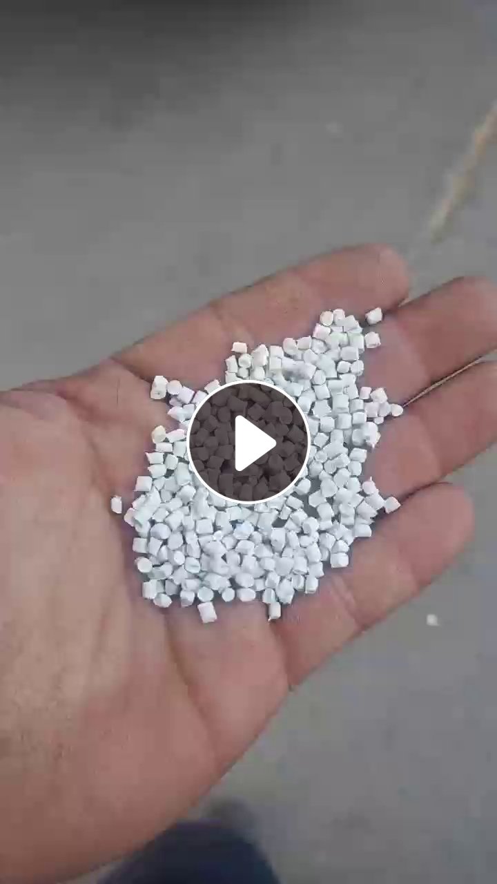 求购全漂白丙颗粒，乳白PP颗粒，有黑点也没事，做配件用