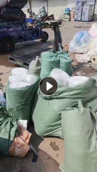 长期出售PE胶水膜，都是白透的，有卷筒和压包两种