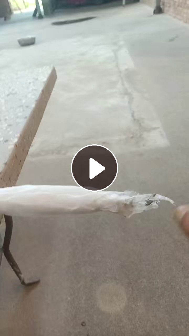 出售纯PP无纺布边料，有点淡绿色，可干造，现货60吨