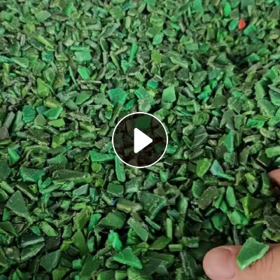 出售水洗PP垃圾桶破碎料，现货30吨