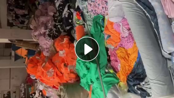 长期出售尼龙白烟布，泳装厂下来的，可以造粒用，货在福建泉州