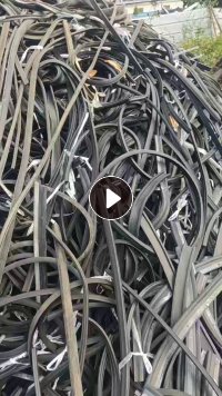 出售三元乙丙的汽车密封胶条，现货20吨