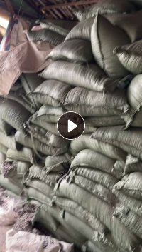出售PVC墙纸破碎料，现货30多吨