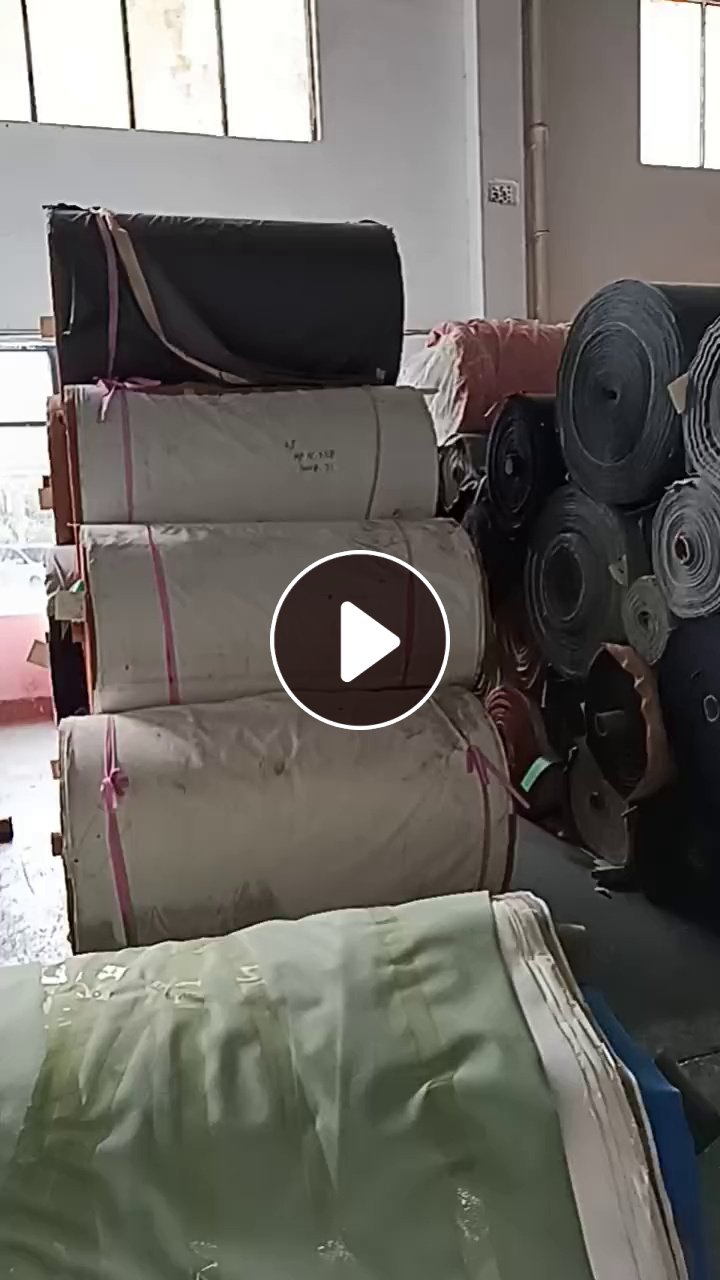 出售库存成品油帆布，带魔术粘，可以做缠耳膜放红酒用，现货有2000多个，货在上海