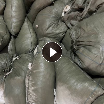 出售服装厂下脚料，莫代尔涤棉边料，现货有18吨，欢迎来电洽谈！