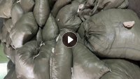 出售服装厂下脚料，莫代尔涤棉边料，现货有18吨，欢迎来电洽谈！