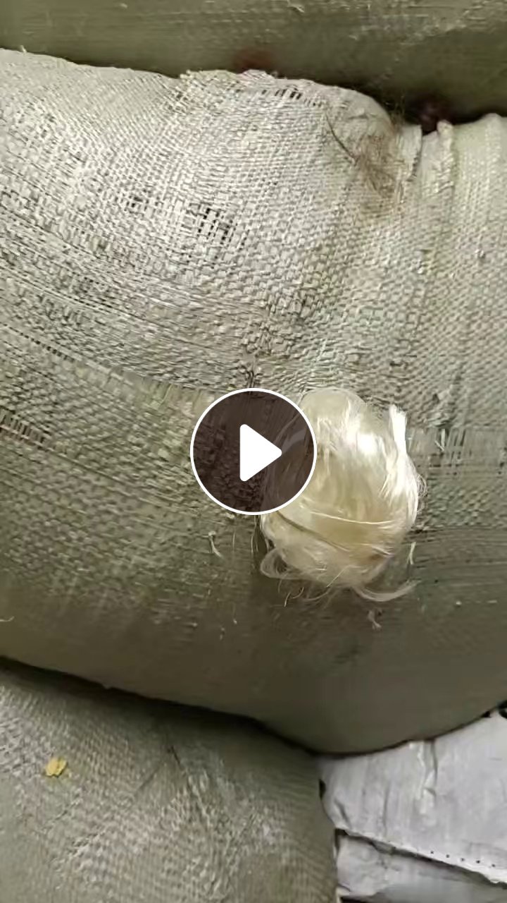 长期出售做娃娃头发下来的单6尼龙废丝，锦纶废丝，现货十多吨，货在广东东莞