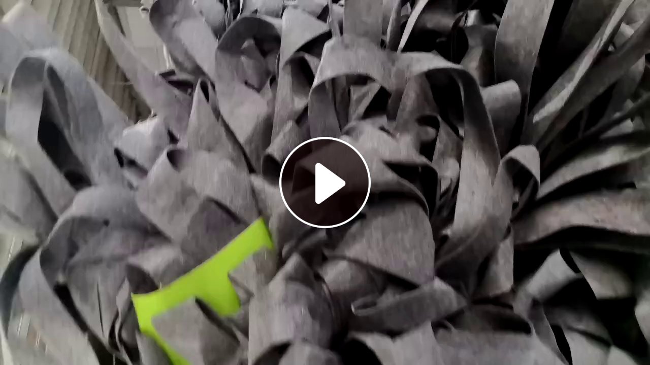 长期出售展会下来的地毯，地毯边角料，阻燃纤维做的，不带浆，整卷的，边角料都有，现货十几吨