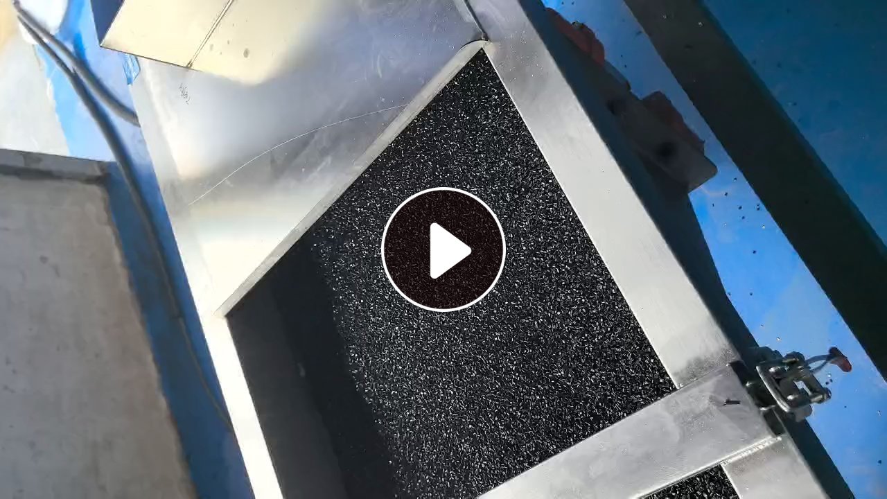 长期出售黑色pet颗粒，可拉丝，粘度0.58