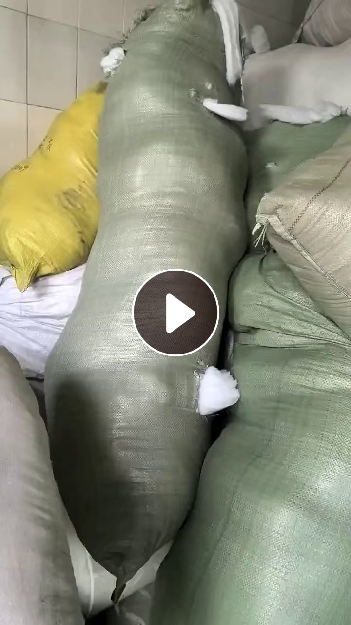 长期出售制衣厂下来干净的丝棉下脚料，丝棉边角料，货在山西太原