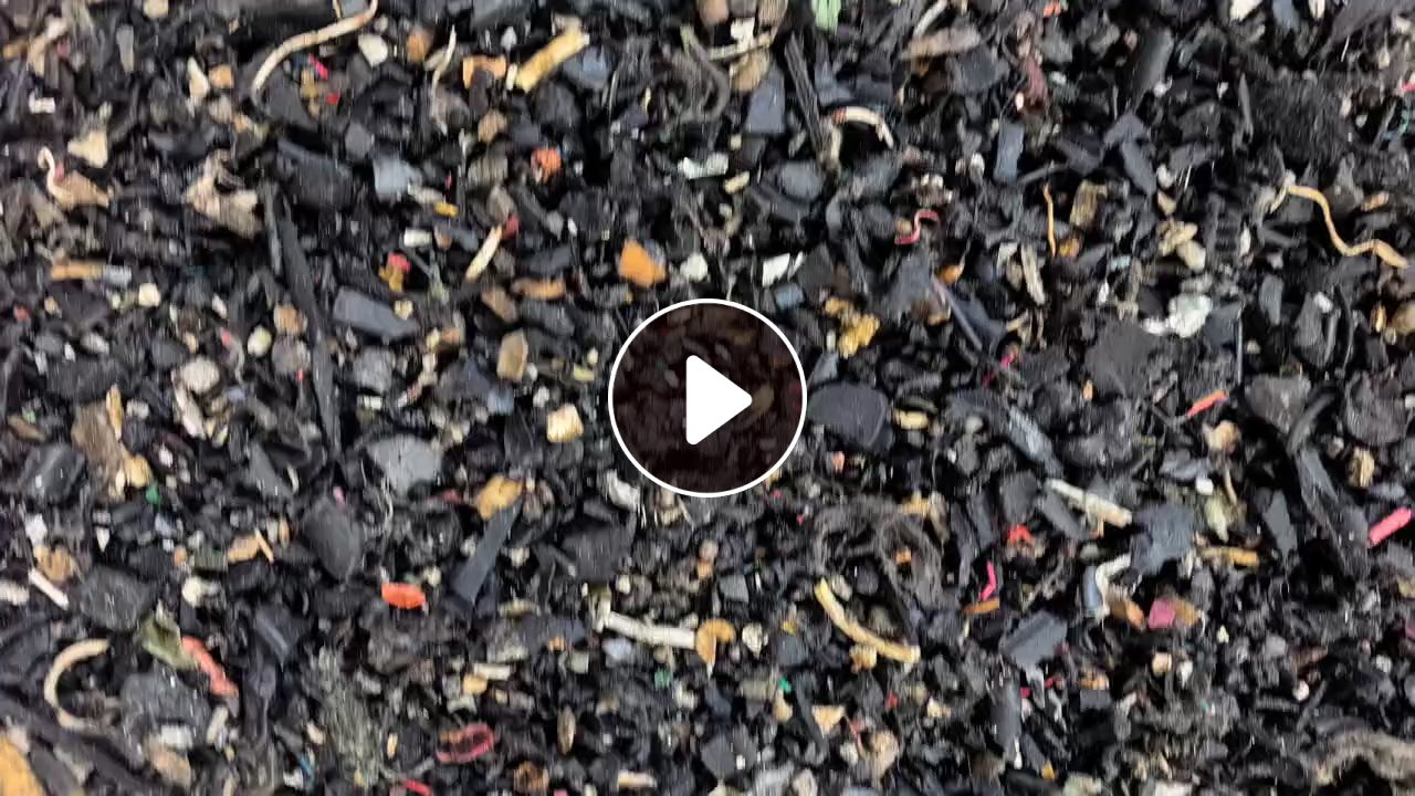 长期出售钢厂下来的橡塑破碎料